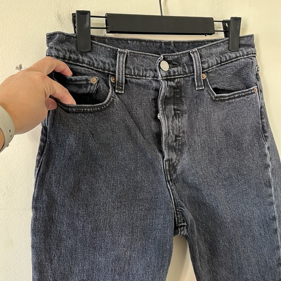 Levi’s 501 Crop Jeans Get Off My Cloud Black Denim Jeans Size 29 - Picture 5 of 12